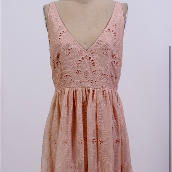 ANTHROPOLOGIE: Pink Eyelet Maxi Dress - Picture 3 of 4